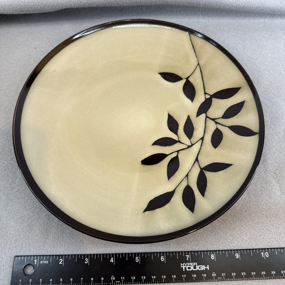 Gibson Elite Midnight Palm Pattern‎ Dinner Plate 11"